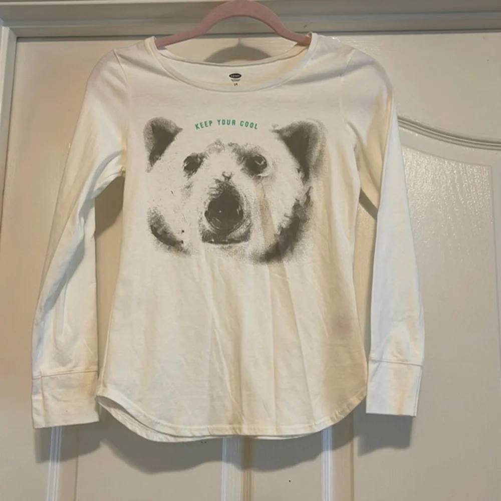 NWOT Old Navy , size L/G (10-12) T-shirt